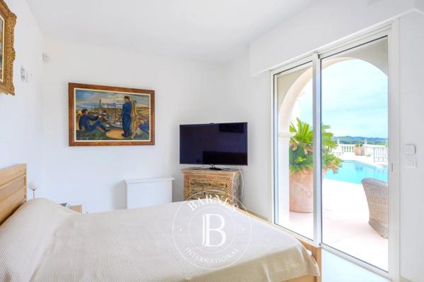 La Ciotat, Propriété 5 Chambres -  301 m² à vendre