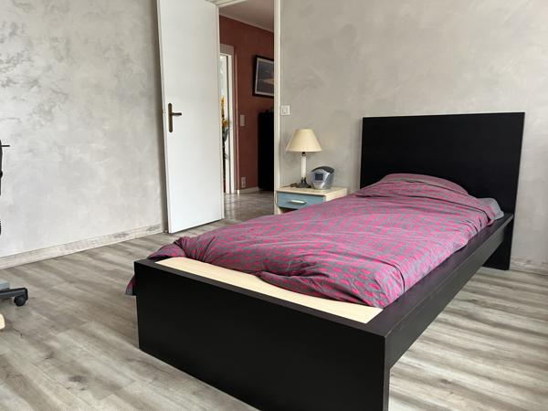 L'Haÿ-les-Roses (94240) Maison divisible de 183 m2 sur Terrain de 755 m2. 2 entrées distinctes