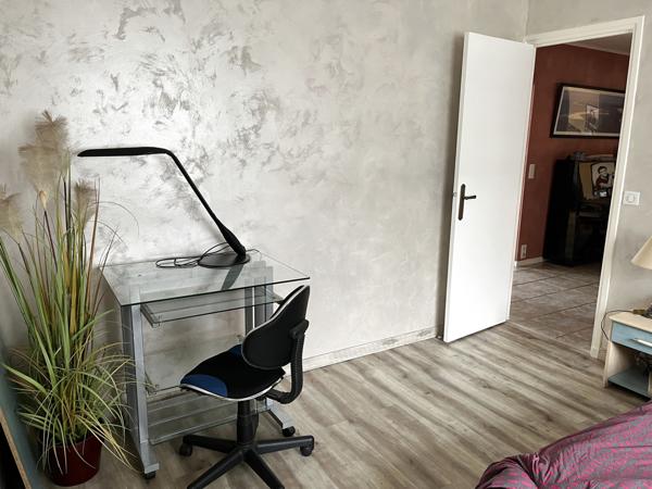 L'Haÿ-les-Roses (94240) Maison divisible de 183 m2 sur Terrain de 755 m2. 2 entrées distinctes