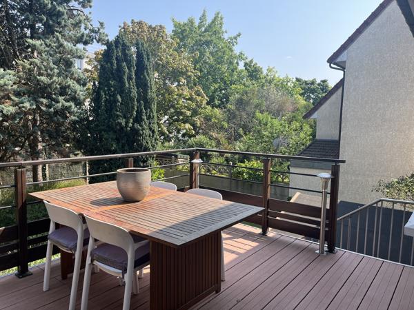 L'Haÿ-les-Roses (94240) Maison divisible de 183 m2 sur Terrain de 755 m2. 2 entrées distinctes