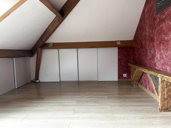 L'Haÿ-les-Roses (94240) Maison divisible de 183 m2 sur Terrain de 755 m2. 2 entrées distinctes