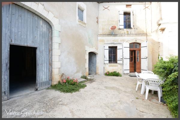 Maison + grange proche de MUSSIDAN (24)