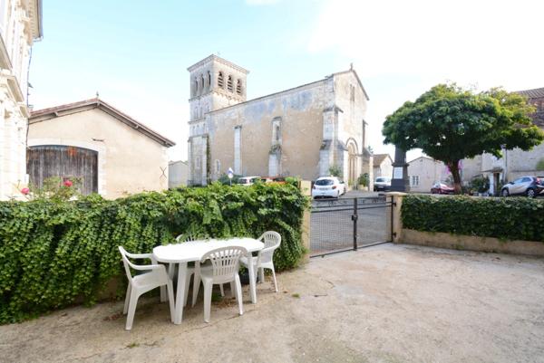 Maison + grange proche de MUSSIDAN (24)