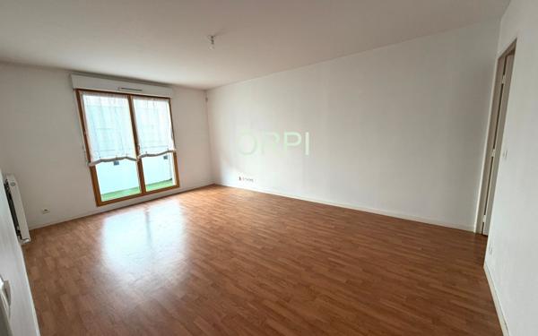 Appartement à vendre    4 pièces • 74,45 m2 Vitry-sur-Seine