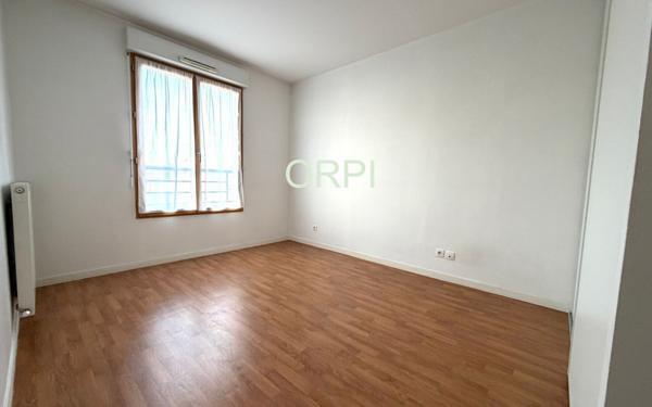 Appartement à vendre    4 pièces • 74,45 m2 Vitry-sur-Seine