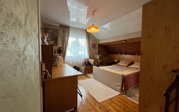 Maison à vendre    5 pièces • 119 m2 Gourin