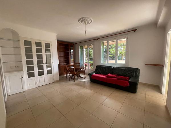 A LOUER - AIX EN PROVENCE - 4 PIECES MEUBLE - QUARTIER SUD AIX