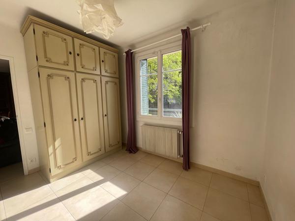 A LOUER - AIX EN PROVENCE - 4 PIECES MEUBLE - QUARTIER SUD AIX