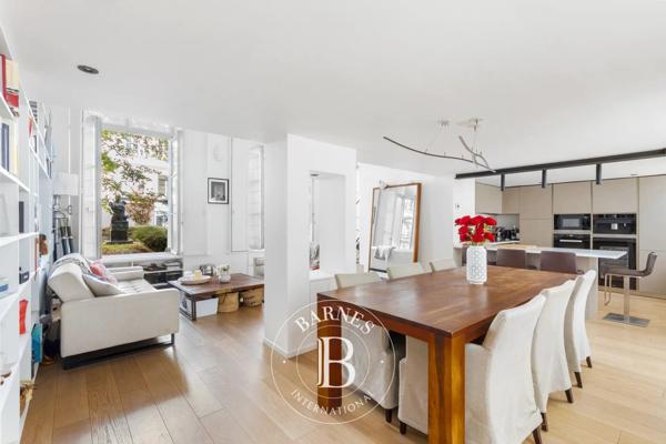 Paris 3ème, Appartement 1 Chambre -  86 m² à vendre