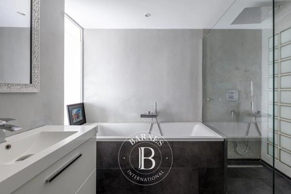 Paris 3ème, Appartement 1 Chambre -  86 m² à vendre
