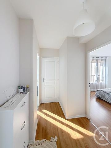 Appartement F2 à vendre  2 pièces - 48 m2 ST CLEMENT - 89