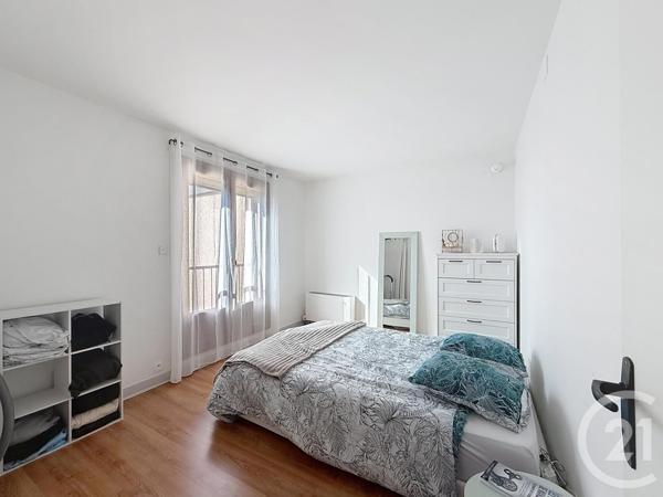 Appartement F2 à vendre  2 pièces - 48 m2 ST CLEMENT - 89