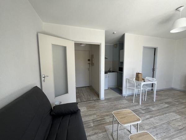 Appartement à louer 520 € CC Pau 1 pièce 26 m² DPE B
