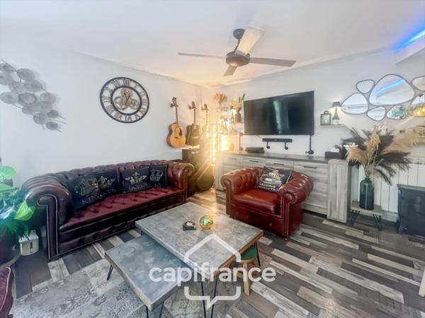 Appartement à vendre 4 pièces LA SEYNE SUR MER (83), grand T4 de 81m2 - Loggia - Garage et Cave.