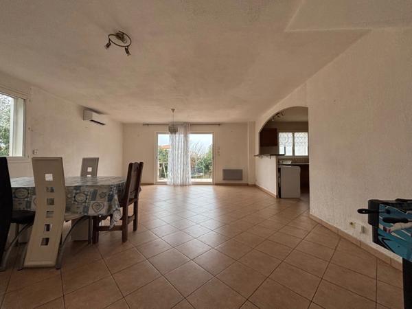 MEZE (34) A VENDRE MAISON P5, SURFACE 120 M2, TERRAIN 330 M2, SECTEUR CALME, PROCHE MER