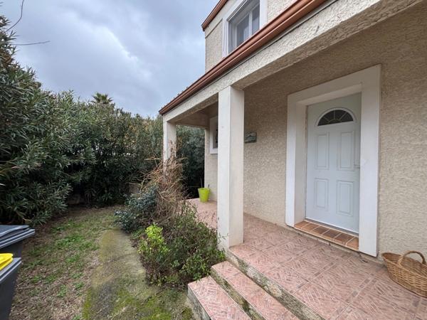 MEZE (34) A VENDRE MAISON P5, SURFACE 120 M2, TERRAIN 330 M2, SECTEUR CALME, PROCHE MER