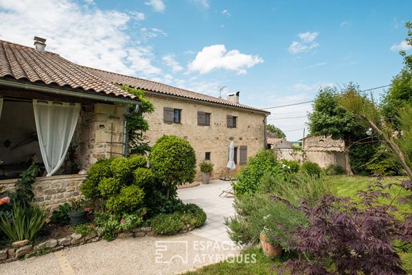 Propriété de charme avec jardin et piscine
