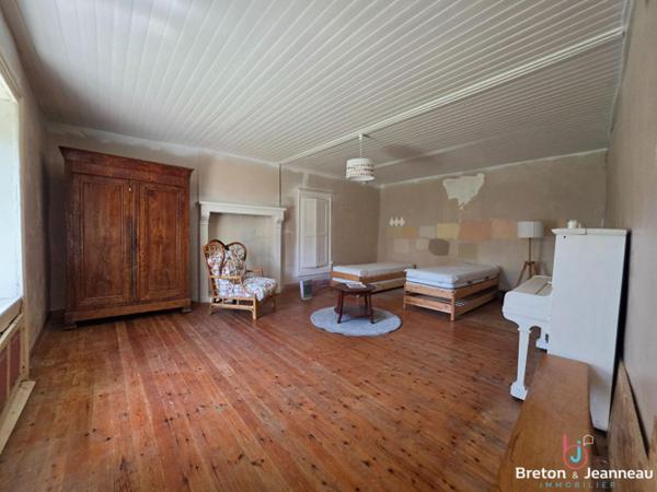 Maison Secteur Bais