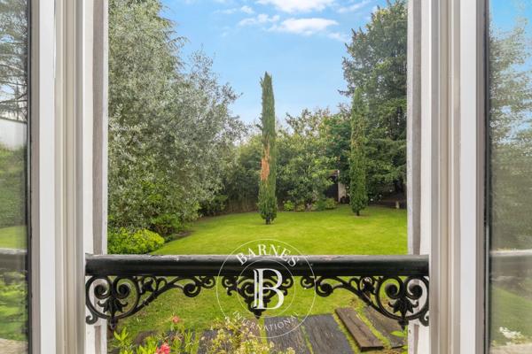 Ville-d'Avray, Maison 5 Chambres -  305 m² à vendre