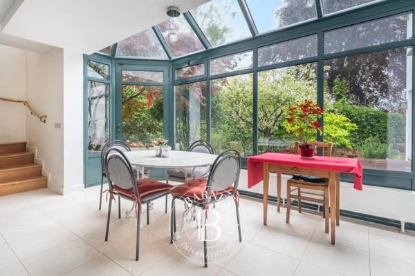 Ville-d'Avray, Maison 5 Chambres -  305 m² à vendre