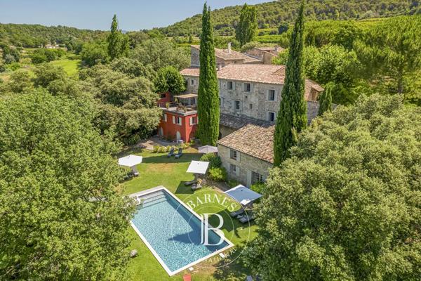 Malaucène, Propriété 10 Chambres -  540 m² à vendre