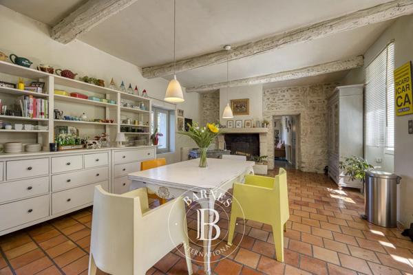Malaucène, Propriété 10 Chambres -  540 m² à vendre