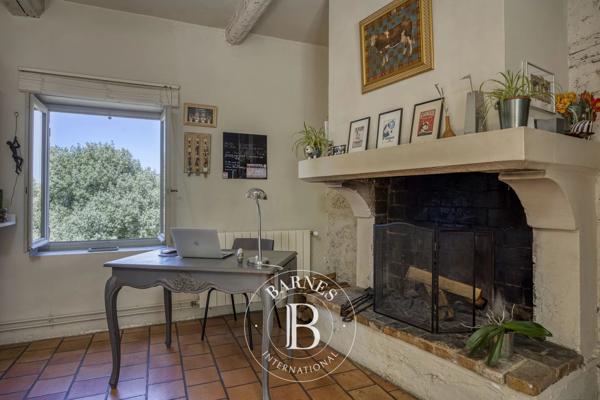 Malaucène, Propriété 10 Chambres -  540 m² à vendre