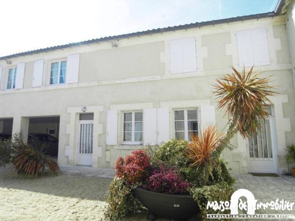 Location Appartement T3 en duplex - 80m² - COGNAC Quartier St Martin