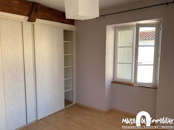 Location Appartement T3 en duplex - 80m² - COGNAC Quartier St Martin