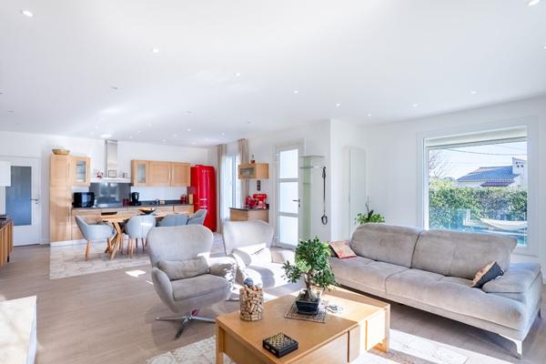 Maison La Garde 5 pièce(s) 120 m2