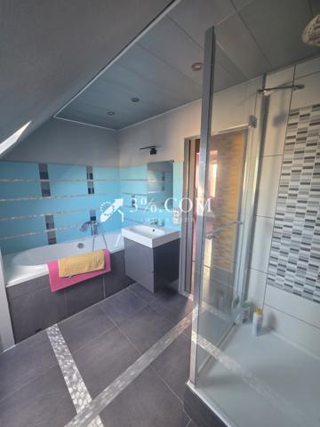 Maison
                                                                                                                                                                                                                                                                                                                        6 pièce(s)                                                                                                                                                                                                          4 chambre(s)                                                                                                                                                                                                          160  m²