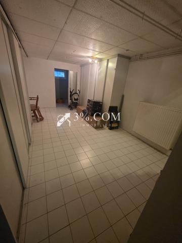 Maison
                                                                                                                                                                                                                                                                                                                        6 pièce(s)                                                                                                                                                                                                          4 chambre(s)                                                                                                                                                                                                          160  m²