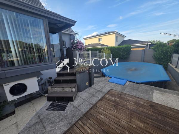 Maison
                                                                                                                                                                                                                                                                                                                        6 pièce(s)                                                                                                                                                                                                          4 chambre(s)                                                                                                                                                                                                          160  m²