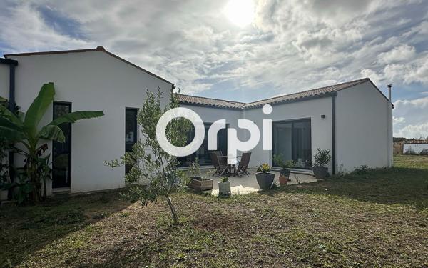 Maison à vendre    4 pièces •  Breuil-Magné