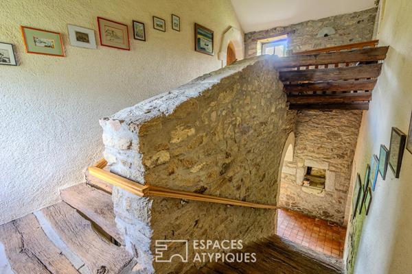 Authenticité et calme : superbe longère dans un cadre verdoyant