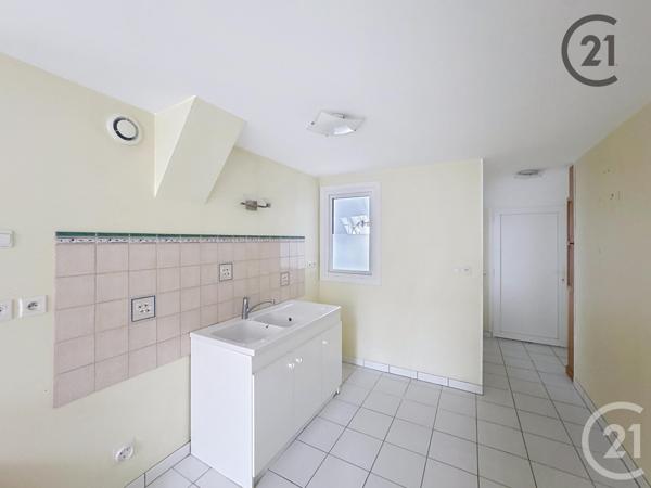 Appartement F2 Bis à vendre  2 pièces - 35 m2 SENS - 89