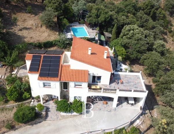 Le Boulou, Maison 4 Chambres -  190 m² à vendre