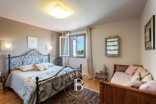 Bastia, Villa 4 Chambres -  430 m² à vendre