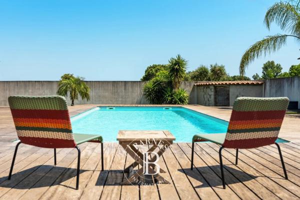 Bastia, Villa 4 Chambres -  430 m² à vendre