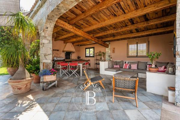 Bastia, Villa 4 Chambres -  430 m² à vendre