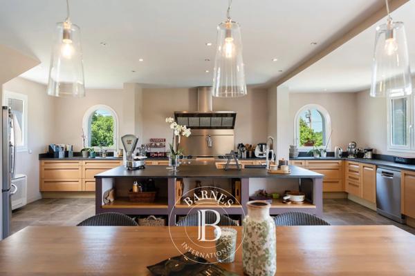 Bastia, Villa 4 Chambres -  430 m² à vendre