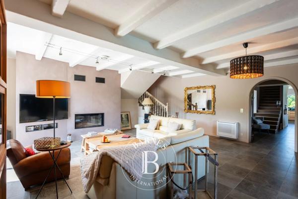 Bastia, Villa 4 Chambres -  430 m² à vendre