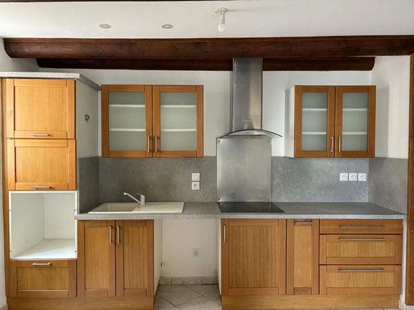 Maison à louer 04, sisteron  entièrement rénovée