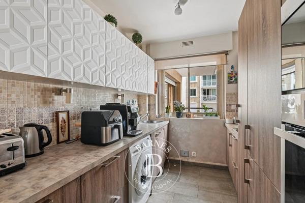 Paris 16ème, Appartement 1 Chambre -  54 m² à vendre