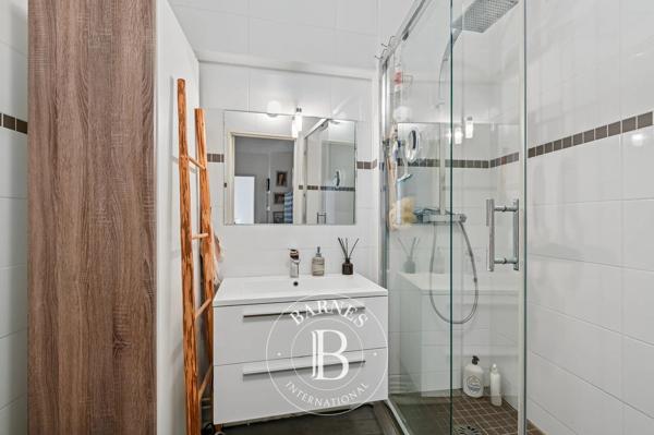 Paris 16ème, Appartement 1 Chambre -  54 m² à vendre