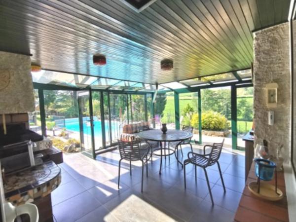 Dpt Hautes Pyrénées (65), à vendre proche de TARBES maison P8 de 220 m², 4 chambres - Terrain de 4 395,00 m²