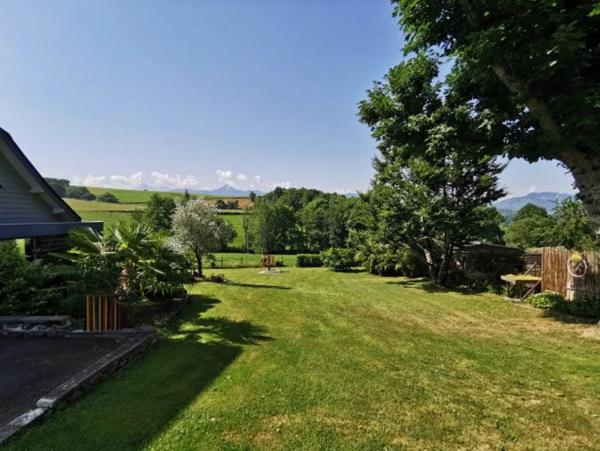 Dpt Hautes Pyrénées (65), à vendre proche de TARBES maison P8 de 220 m², 4 chambres - Terrain de 4 395,00 m²