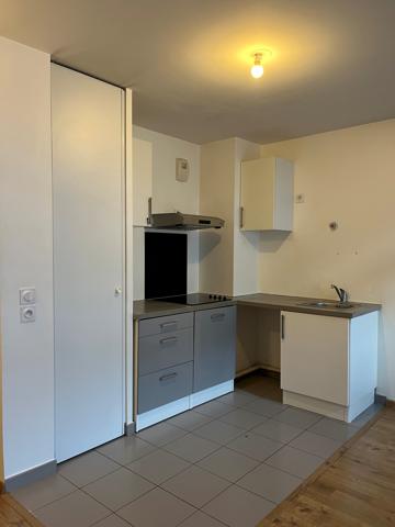 Duplex
                                                                                                                                                                                                                                                                                                                        2 pièce(s)                                                                                                                                                                                                          1 chambre(s)                                                                                                                                                                                                          42  m²