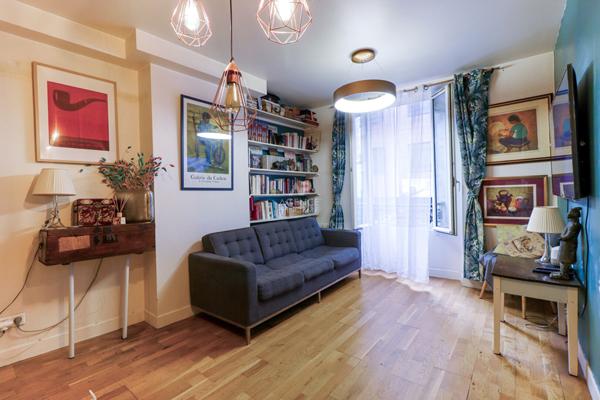 PARIS 18EME - RUE DU MONT-CENIS €265 000 ** - Référence 6532-NG