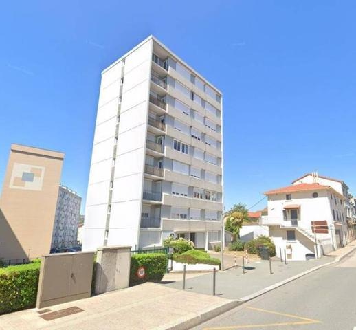 Appartement 3 pièces                                        - 42700 Firminy Réf : 11948